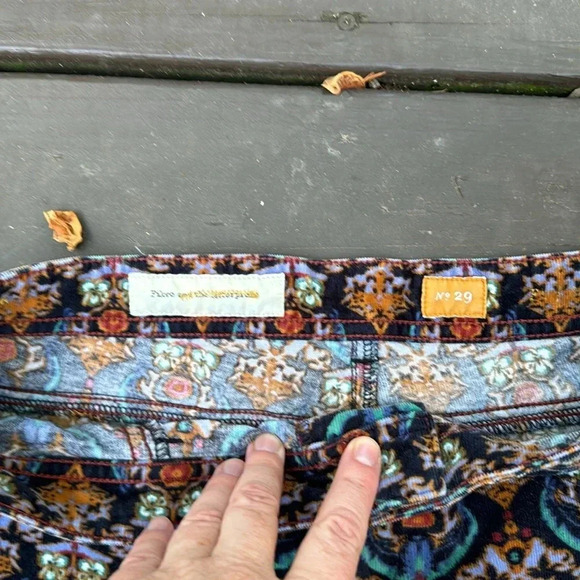 Pilcro and the letterpress Anthropologie stretchy corduroys size 29 - Picture 2 of 5